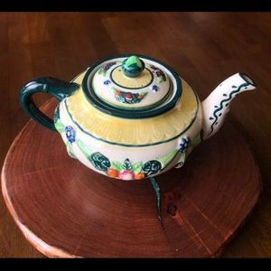 🚩SOLD Teapot